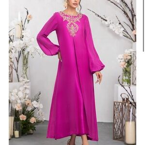 Pakistani dress. Elegant Magenta Dress with Gold Embroidery